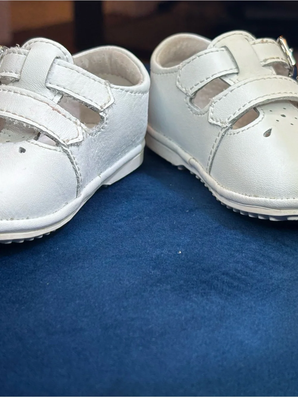 Angels White Double-Buckle Girls Dress Shoes